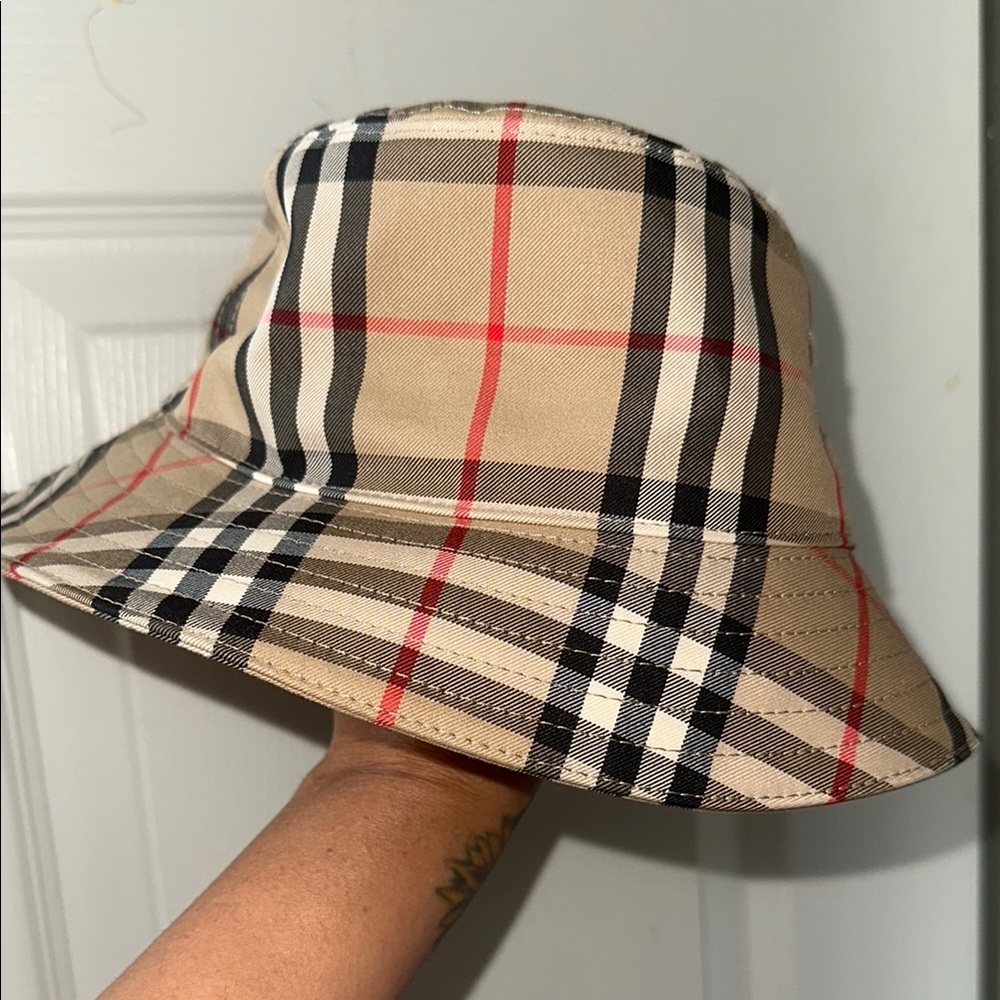 Burberry Beige Check Bucket Hat